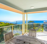 Rainbow Views - Rainbow Beach Stunning Ocean Views and a Swimming Pool - Australian Directory