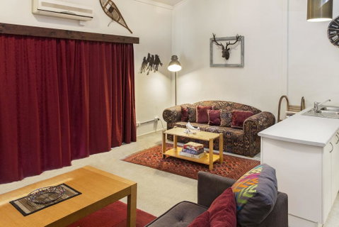 Razorback 6 - Razorback Plaza Jindabyne - Australian Directory 1
