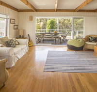 Rennies Retreat-Bushland  Ocean Views - Australian Directory