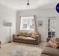 Renovated Brighton Beach Stay Home - Australian Directory