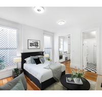 Renovated studio in bohemian area close to city