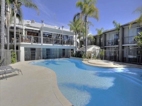 Resort Serviced Apartments - Mandurah - Australian Directory 0