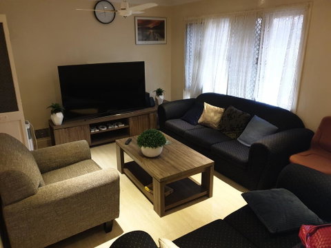 Retro Style Home Stay - Australian Directory 0