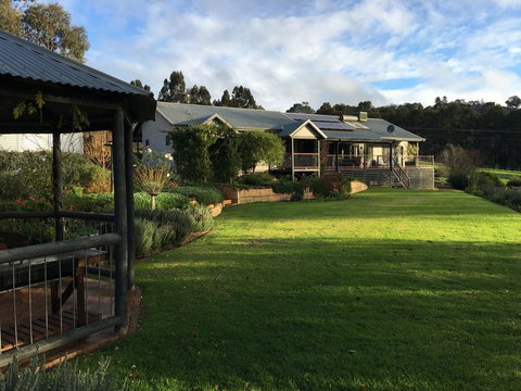 Rickaty On Blackwood - Australian Directory 0