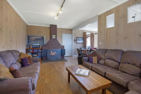 Rivendale - Australian Directory 1