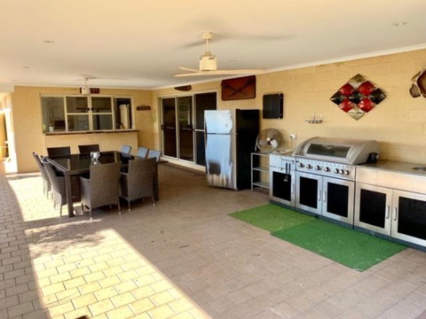 River Glen - Australian Directory 0