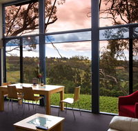 River Vineyard Retreat - Australian Directory