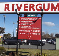 Rivergum Motel - Australian Directory