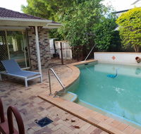 Robyn's Nest - Hosted Bed and Breakfast - Australian Directory