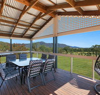 Rosamund House in Broke 4br House in walking distance to Cellar Doors - Australian Directory