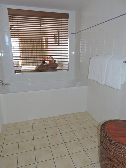 Rose Bay Resort - Australian Directory 1