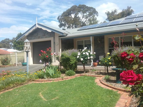 Rose Cottage - Australian Directory 0