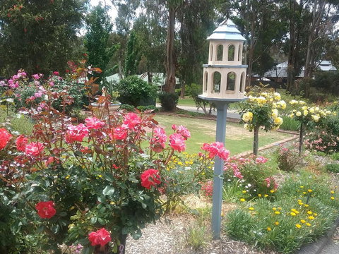 Rose Cottage - Australian Directory 2