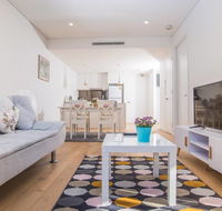 Rosebery APT for Travelling Couple Green Square - Australian Directory
