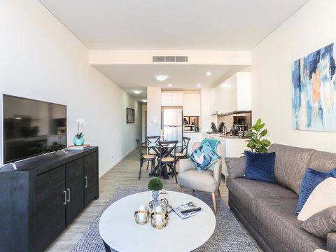 ROSEBERY REST (I723)-L'Abode Accommodation - Australian Directory 2