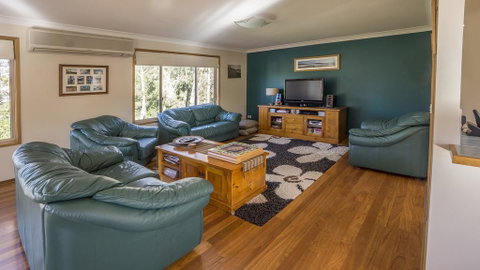 Rosemary Avenue 48 Bawley Point - Australian Directory 1