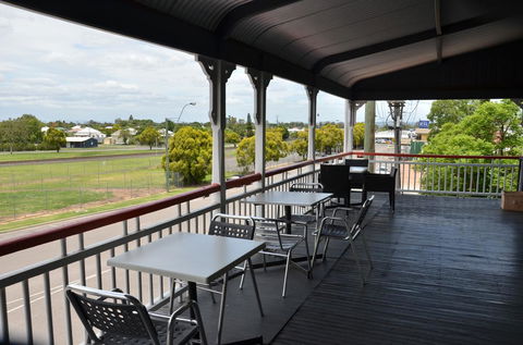 Royal Gatton Hotel - Australian Directory 0