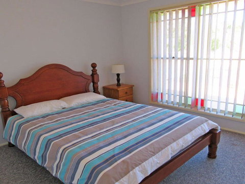 Salamander Way', 99a Salamander Way - Fantastic Duplex Close To Horizons Golf Resort - Australian Directory 3