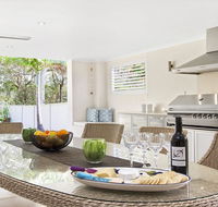 Saltwater - entertainers paradise - Australian Directory