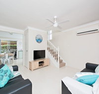 Sanctuary  Fingal Bay - Australian Directory