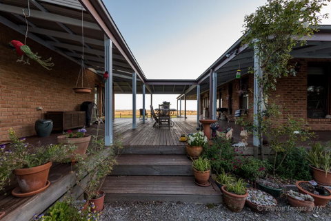 Sanctuary@Waratah - Australian Directory 1
