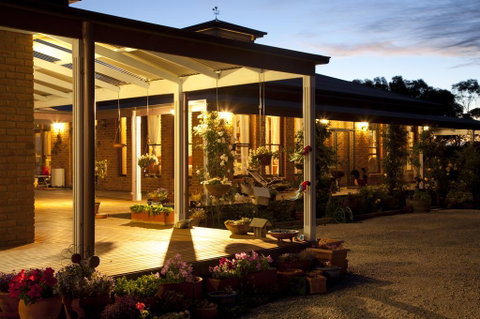 Sanctuary@Waratah - Australian Directory 3