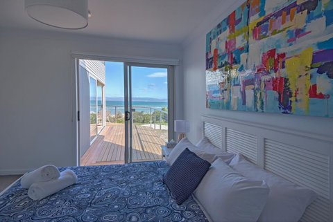 Sandbar Beach House - Australian Directory 2