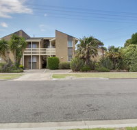 Sandpiper Lakes Entrance - Australian Directory