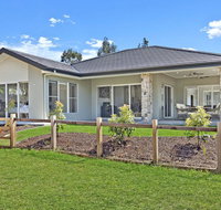 Santa Ana Retreat - Australian Directory
