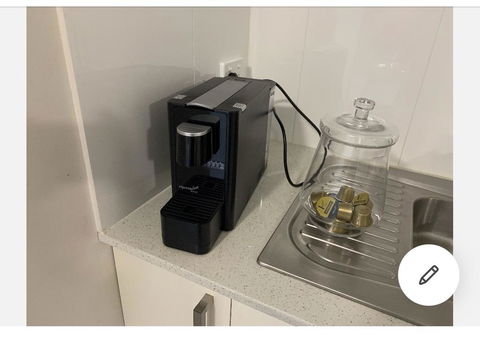 Sassy And Modern Apartment - Australian Directory 2