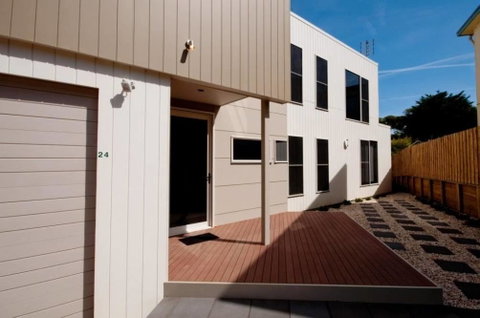 Sea La Vie - Australian Directory 1