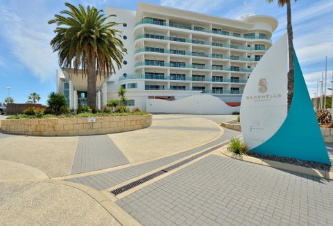 Sea Side 110 - Australian Directory 0
