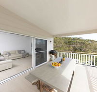 Seal Rocks Beach House ....Sugarloaf - Australian Directory