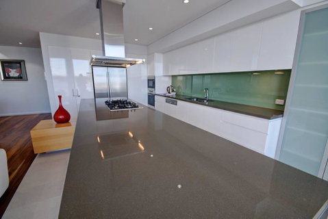 Seapoint 102 - Australian Directory 3