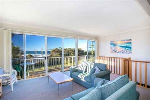 Seaside Beach House 25 Seaside Pde - Australian Directory 2