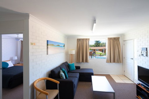 Seaside Holiday Resort - Australian Directory 1