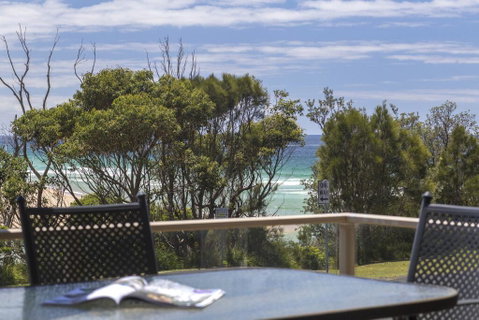 Seaside Parade 9, Dolphin Point - Australian Directory 0