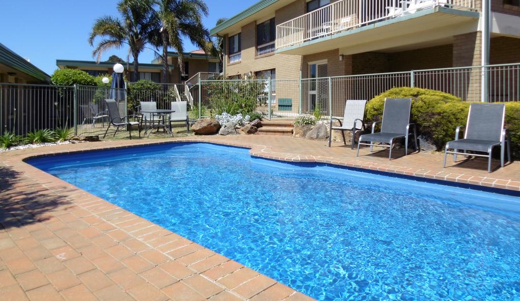 Berrambool NSW Australian Directory