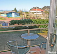 Seaview 2 - 2/171 Avoca Drive