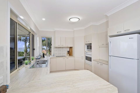 SEAVIEW DREAM - Bonny Hills - Australian Directory 3