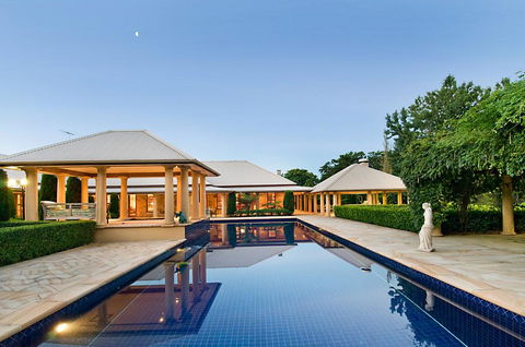Secret Garden - Australian Directory 1