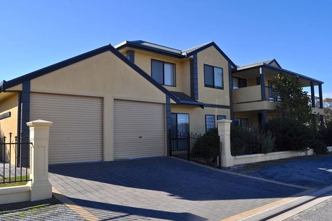 Serendipity - Australian Directory 2