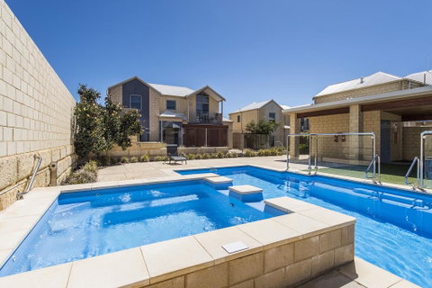Serenity On The Terrace - Australian Directory 0