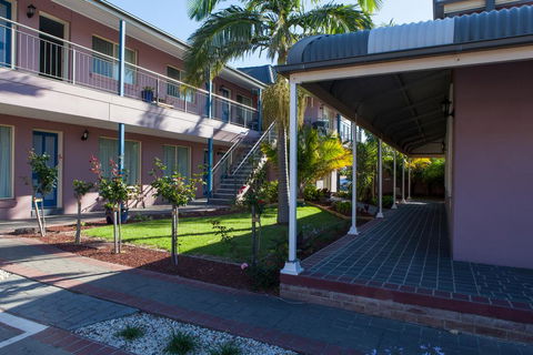 Shellharbour Village Motel - Australian Directory 1