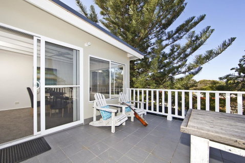 Shells On The Shore Holiday Accomm - Possums - Australian Directory 1