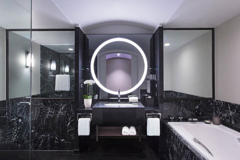 Sheraton Grand Sydney Hyde Park - Australian Directory 1