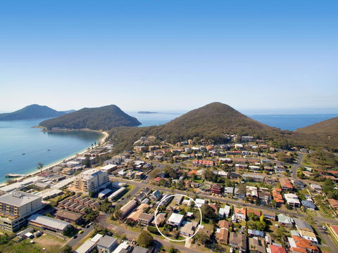 SHOAL BAY RIGGERS - Australian Directory 2