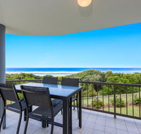 Shoreline Six With Ocean Views To See The Whales - Australian Directory