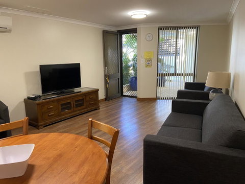 Silver Sands Resort Mandurah - Australian Directory 1