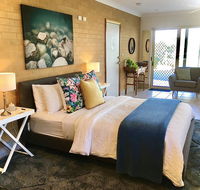 SilverWaters Waterfront Accommodation